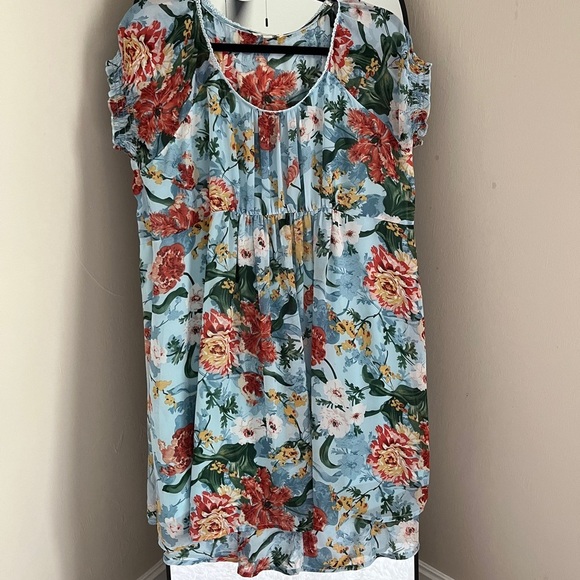 Umgee Urban Outfitters Flowy Floral dress - Picture 9 of 12